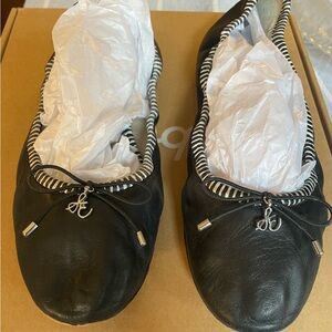 Sam Edelman FELICIA BALLET FLAT Size 8 Black leather, white stripe trim